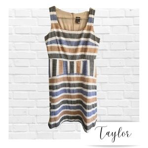 Nordstrom’s TAYLOR Dress Stripes Fitted Chambray Blue Tan Cream Women’s size 10